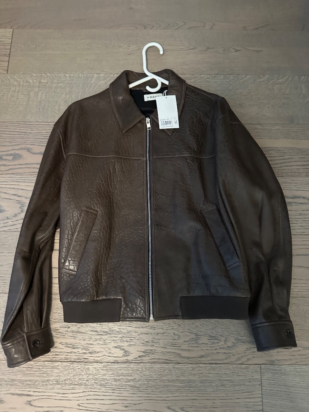 FRAME Men’s Textured Leather Bomber - Picture 10 of 11